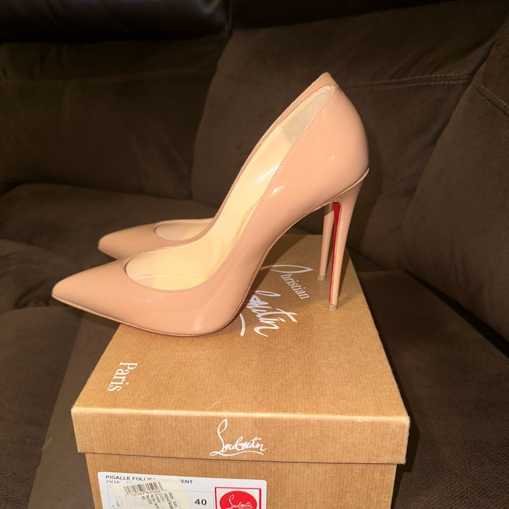 Christian Louboutin Nude Pigalle Follie
